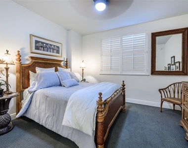 3313 Sunset Key Circle - Photo Thumbnail 38