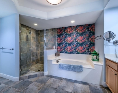 3313 Sunset Key Circle - Photo Thumbnail 32
