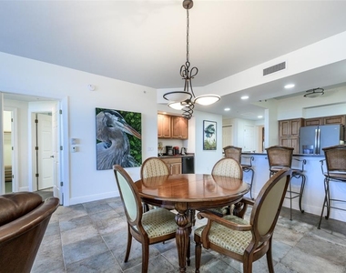 3313 Sunset Key Circle - Photo Thumbnail 18