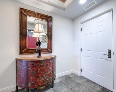 3313 Sunset Key Circle - Photo Thumbnail 6