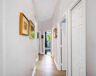 956 Scherer Way - Photo Thumbnail 24