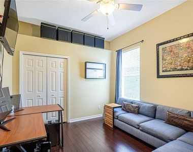 956 Scherer Way - Photo Thumbnail 19