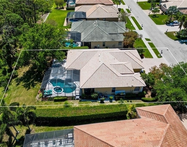 956 Scherer Way - Photo Thumbnail 32