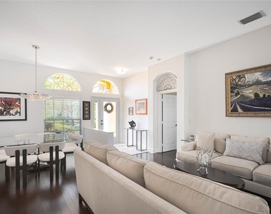 956 Scherer Way - Photo Thumbnail 13