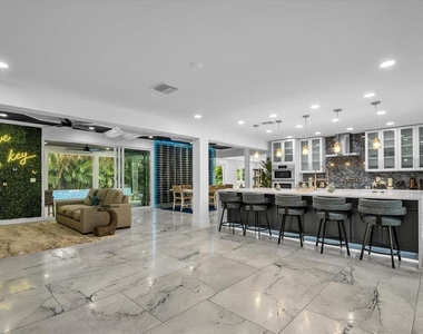 5624 Cape Leyte Drive - Photo Thumbnail 2
