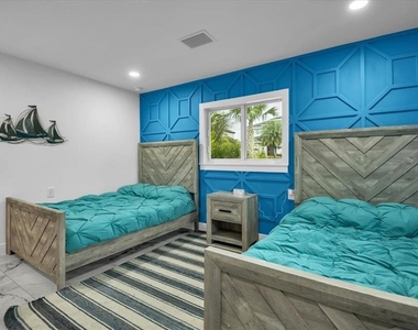5624 Cape Leyte Drive - Photo Thumbnail 30