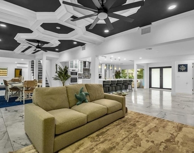 5624 Cape Leyte Drive - Photo Thumbnail 16