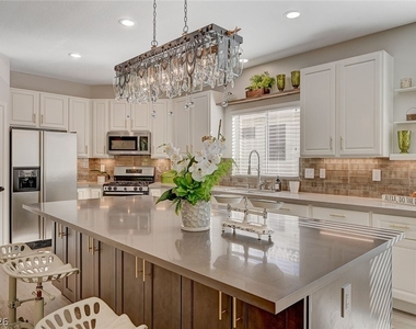 4589 Bersaglio Street - Photo Thumbnail 8