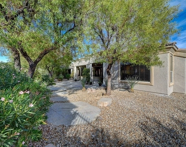 4589 Bersaglio Street - Photo Thumbnail 11