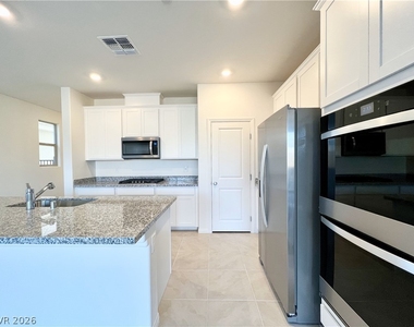 1606 Rock Kestrel Street - Photo Thumbnail 23