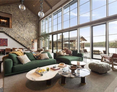 725 Rocky Point Drive - Photo Thumbnail 36