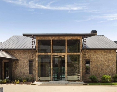 725 Rocky Point Drive - Photo Thumbnail 23