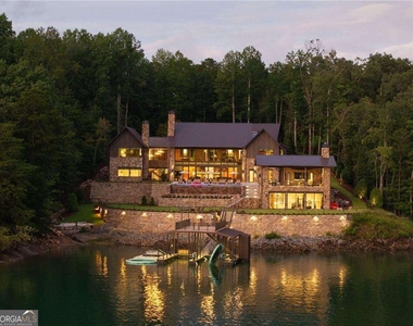 725 Rocky Point Drive - Photo Thumbnail 10
