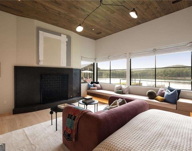 725 Rocky Point Drive - Photo Thumbnail 68