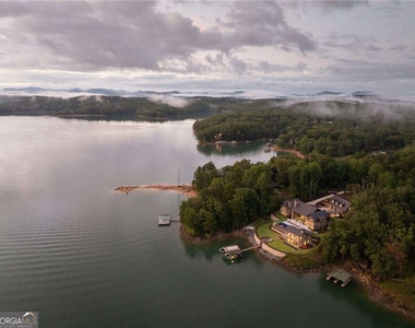 725 Rocky Point Drive - Photo Thumbnail 19