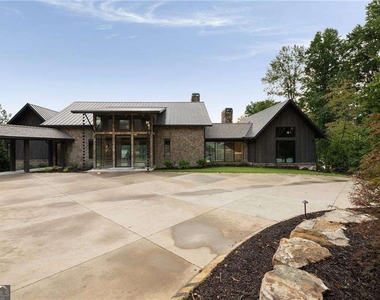 725 Rocky Point Drive - Photo Thumbnail 21