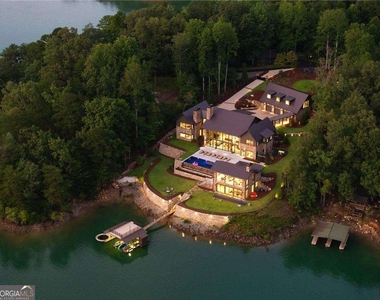 725 Rocky Point Drive - Photo Thumbnail 11