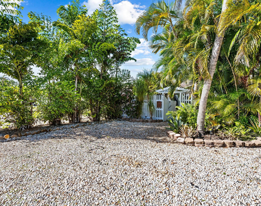 411 Sw 10th Street - Photo Thumbnail 25