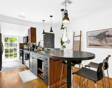 411 Sw 10th Street - Photo Thumbnail 11