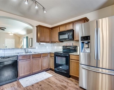 1606 Meadow Creek Drive - Photo Thumbnail 10