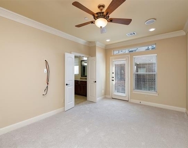 7914 Bishop Road - Photo Thumbnail 15