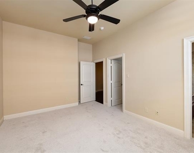 7914 Bishop Road - Photo Thumbnail 22