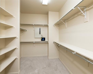 7914 Bishop Road - Photo Thumbnail 19