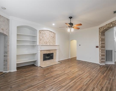 4633 Baldwin Lane - Photo Thumbnail 14