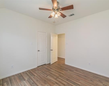 4633 Baldwin Lane - Photo Thumbnail 27