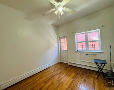 576 Van Siclen Avenue - Photo Thumbnail 2