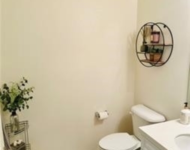12402 Constellation Street - Photo Thumbnail 6