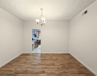 415 W Duarte Road - Photo Thumbnail 6