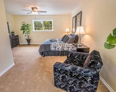 7830 W 83rd Street - Photo Thumbnail 33
