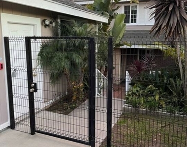7830 W 83rd Street - Photo Thumbnail 4