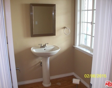 7830 W 83rd Street - Photo Thumbnail 70