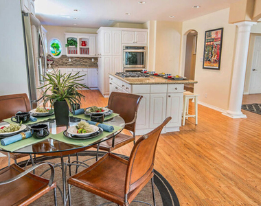 7830 W 83rd Street - Photo Thumbnail 21