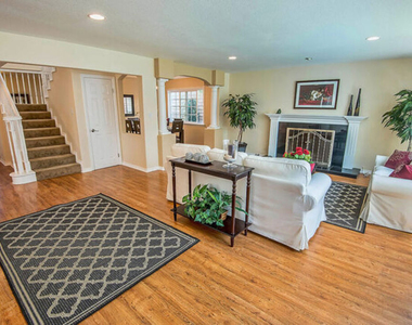 7830 W 83rd Street - Photo Thumbnail 12