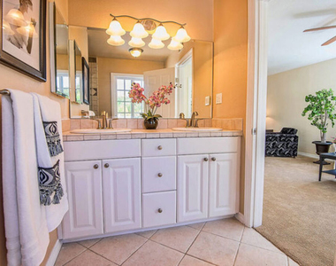 7830 W 83rd Street - Photo Thumbnail 41