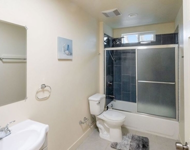 4828 Mckinley Ave - Photo Thumbnail 13