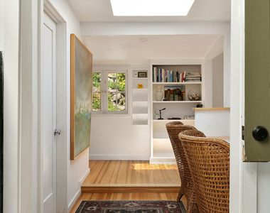 913 A Fernwood Pacific Drive - Photo Thumbnail 10