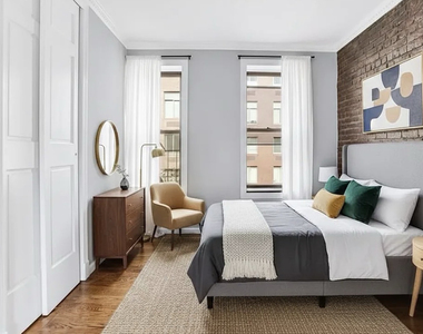 338 East 100th Street - Photo Thumbnail 7