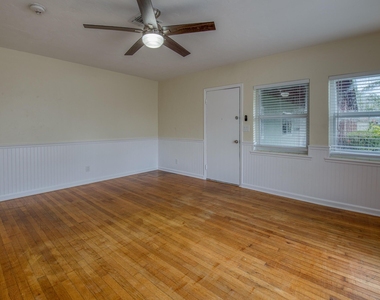 301 N Federal - Photo Thumbnail 1