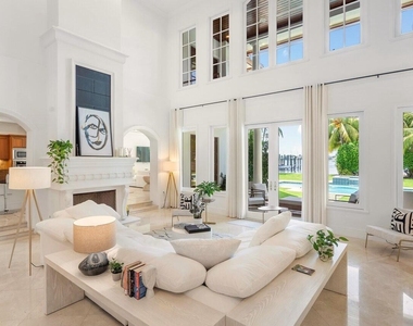 350 E Ocean Avenue - Photo Thumbnail 6