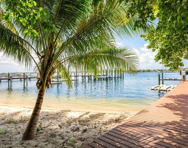 350 E Ocean Avenue - Photo Thumbnail 67