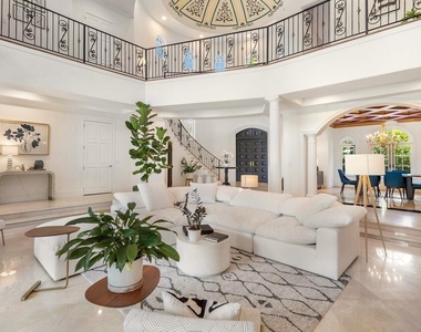 350 E Ocean Avenue - Photo Thumbnail 8