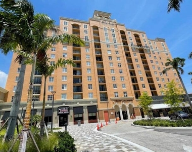651 Okeechobee Boulevard - Photo Thumbnail 5