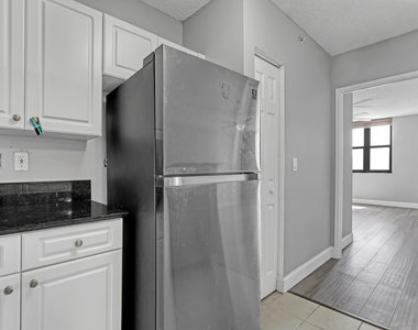 651 Okeechobee Boulevard - Photo Thumbnail 17