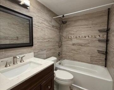 3850 Ne 21st Way - Photo Thumbnail 11