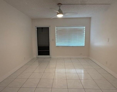 3850 Ne 21st Way - Photo Thumbnail 13