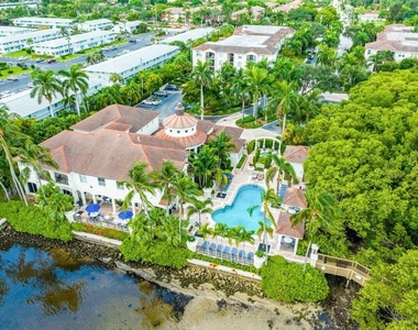 1302 Tuscany Way - Photo Thumbnail 46